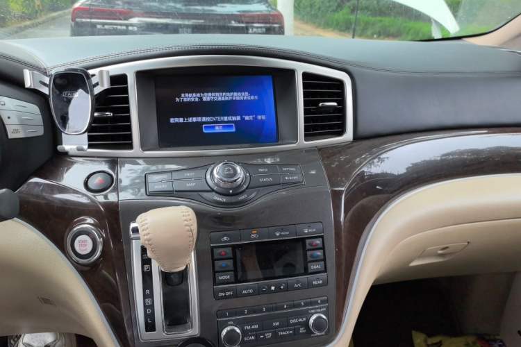 Used Nissan Quest 2015 3.5L SL Audio And AC Panel