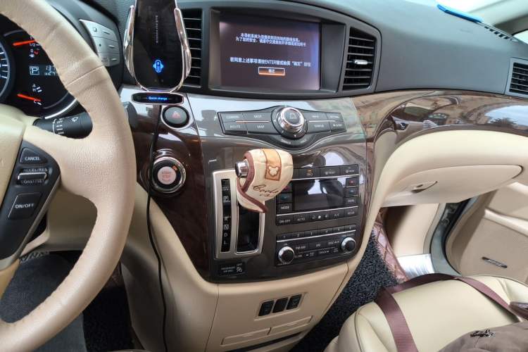 Used Nissan Quest 2015 3.5L SL Audio And AC Panel