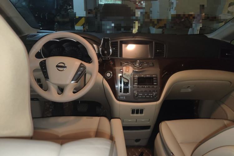 Used Nissan Quest 2015 3.5L SL Center Console