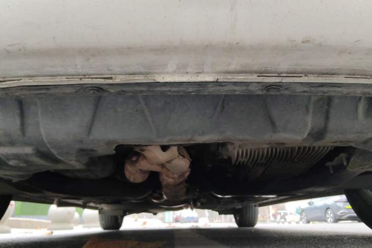 Used Nissan Quest 2015 3.5L SL Chassis Front