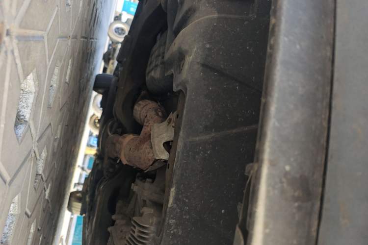 Used Nissan Quest 2015 3.5L SL Chassis Front