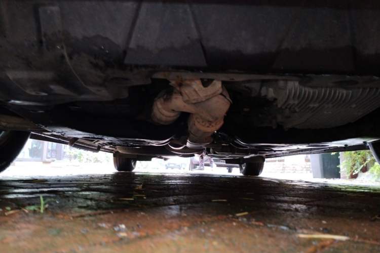 Used Nissan Quest 2015 3.5L SL Chassis Front