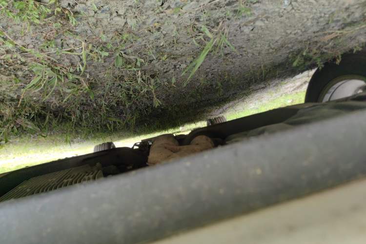 Used Nissan Quest 2015 3.5L SL Chassis Front