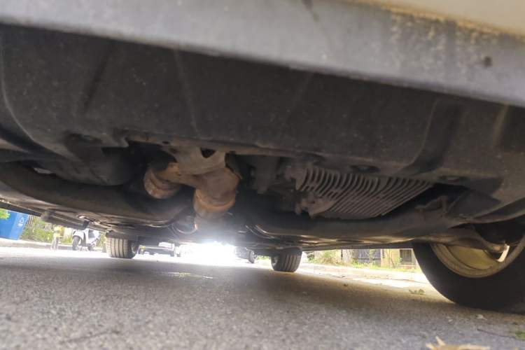 Used Nissan Quest 2015 3.5L SL Chassis Front