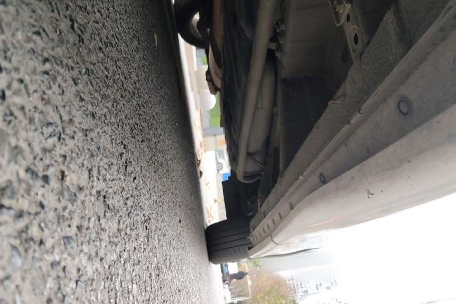 Used Nissan Quest 2015 3.5L SL Chassis Front Left