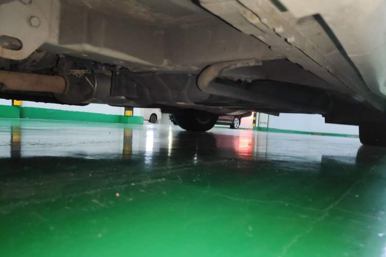 Used Nissan Quest 2015 3.5L SL Chassis Front Left