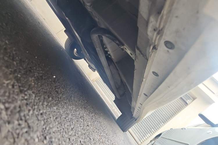 Used Nissan Quest 2015 3.5L SL Chassis Front Left