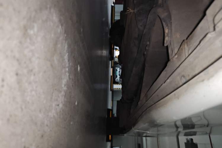 Used Nissan Quest 2015 3.5L SL Chassis Front Left