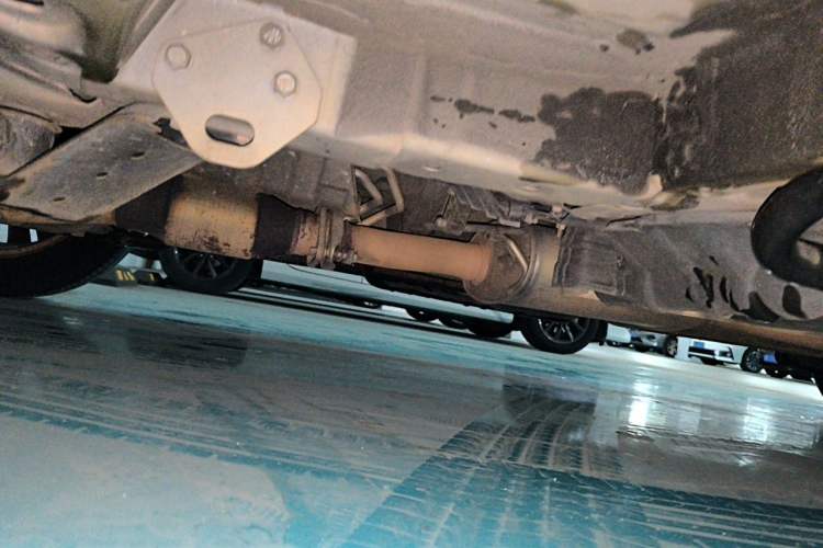 Used Nissan Quest 2015 3.5L SL Chassis Front Left