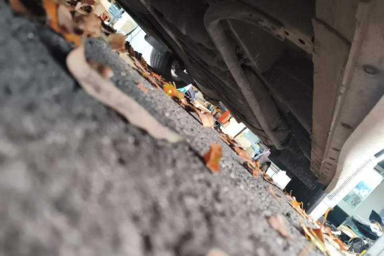 Used Nissan Quest 2015 3.5L SL Chassis Front Left