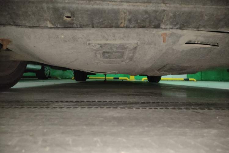 Used Nissan Quest 2015 3.5L SL Chassis Front