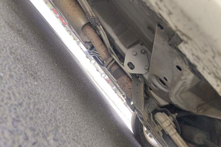 Used Nissan Quest 2015 3.5L SL Chassis Front Right