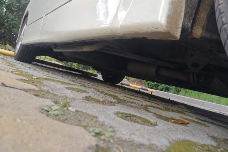 Used Nissan Quest 2015 3.5L SL Chassis Front Right
