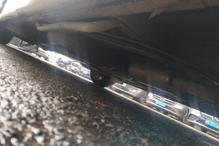 Used Nissan Quest 2015 3.5L SL Chassis Front Right