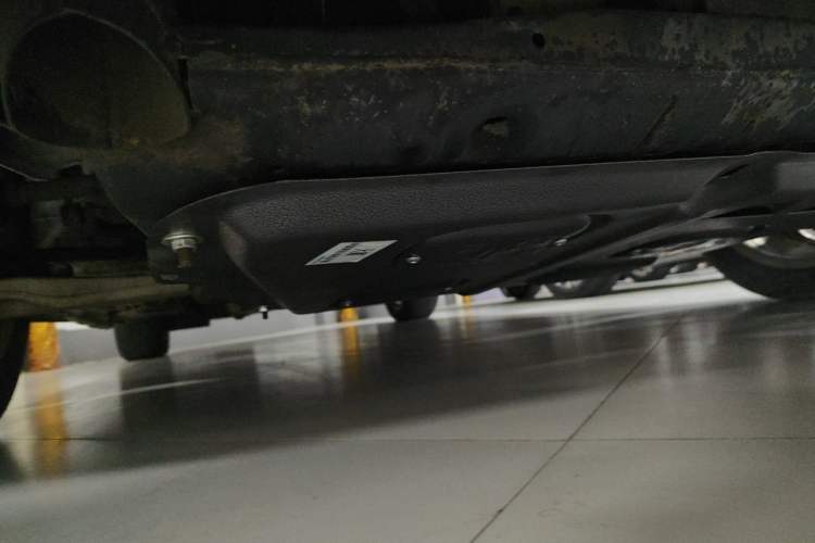 Used Nissan Quest 2015 3.5L SL Chassis Front Right