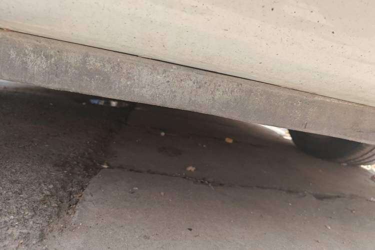 Used Nissan Quest 2015 3.5L SL Chassis Front