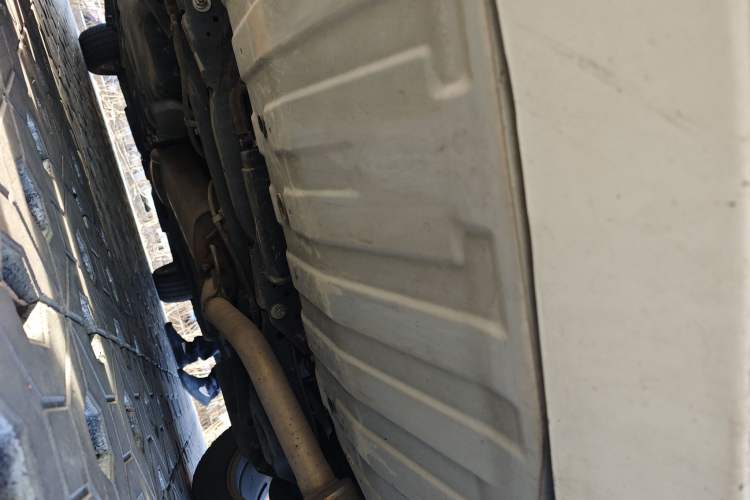 Used Nissan Quest 2015 3.5L SL Chassis Rear