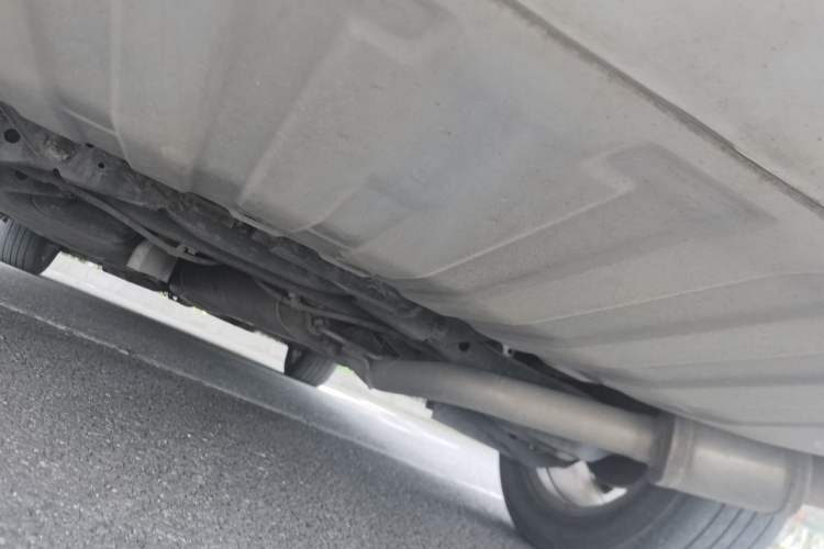 Used Nissan Quest 2015 3.5L SL Chassis Rear
