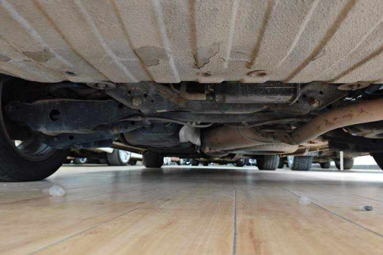 Used Nissan Quest 2015 3.5L SL Chassis Rear