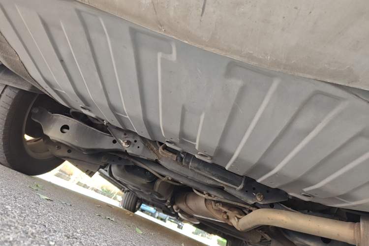 Used Nissan Quest 2015 3.5L SL Chassis Rear