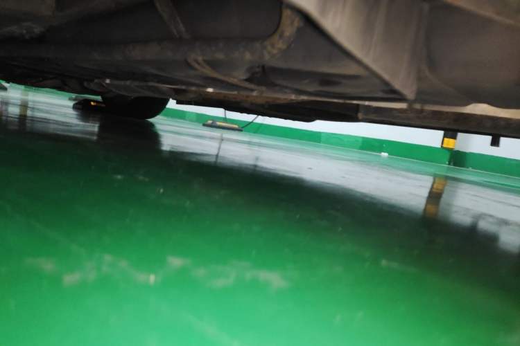 Used Nissan Quest 2015 3.5L SL Chassis Rear Left