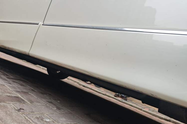 Used Nissan Quest 2015 3.5L SL Chassis Rear Left