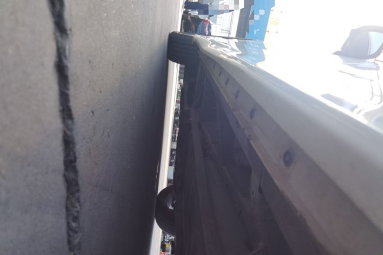 Used Nissan Quest 2015 3.5L SL Chassis Rear Left