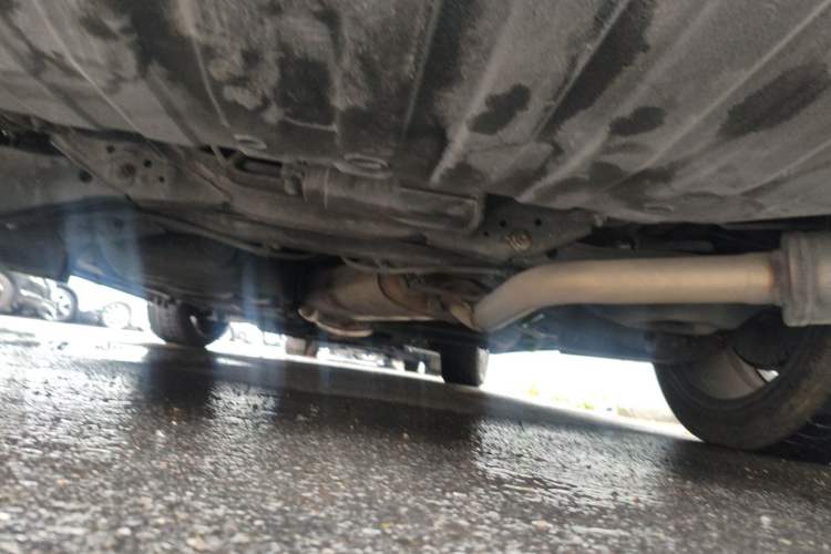 Used Nissan Quest 2015 3.5L SL Chassis Rear