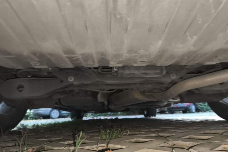 Used Nissan Quest 2015 3.5L SL Chassis Rear