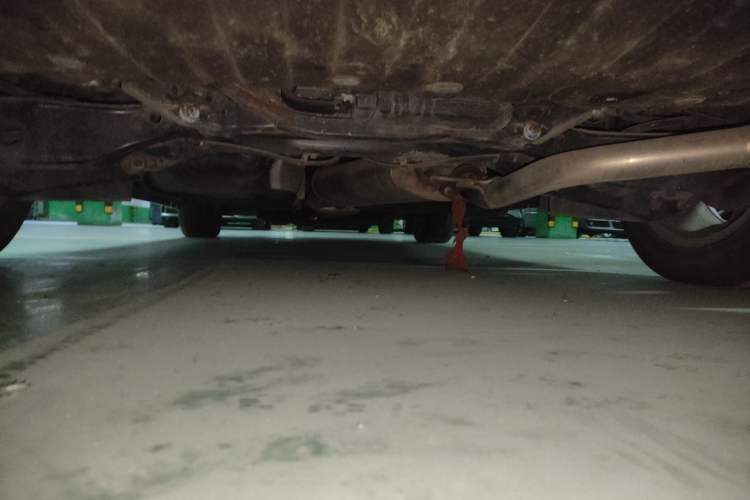 Used Nissan Quest 2015 3.5L SL Chassis Rear