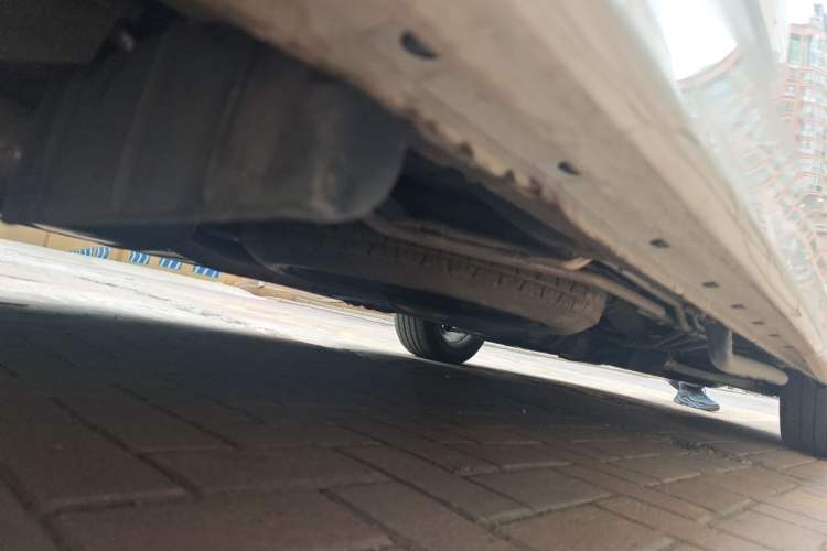 Used Nissan Quest 2015 3.5L SL Chassis Rear Right