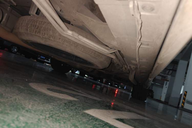Used Nissan Quest 2015 3.5L SL Chassis Rear Right