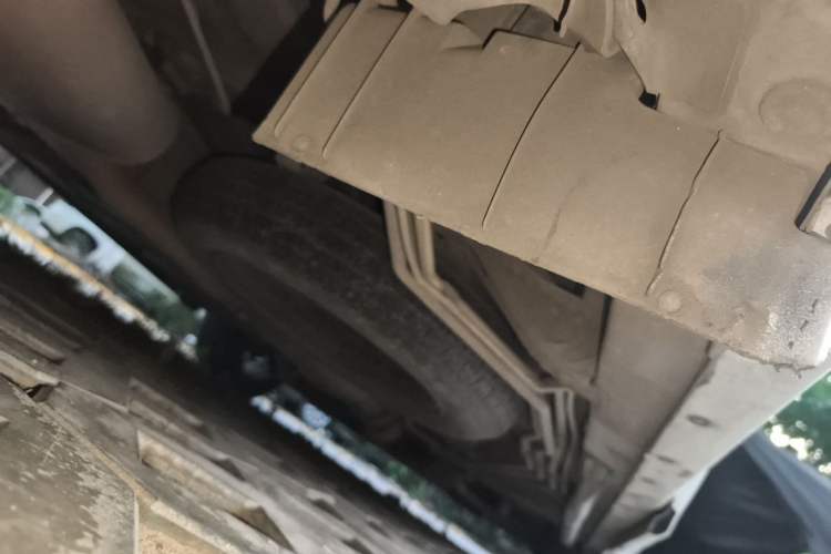Used Nissan Quest 2015 3.5L SL Chassis Rear Right