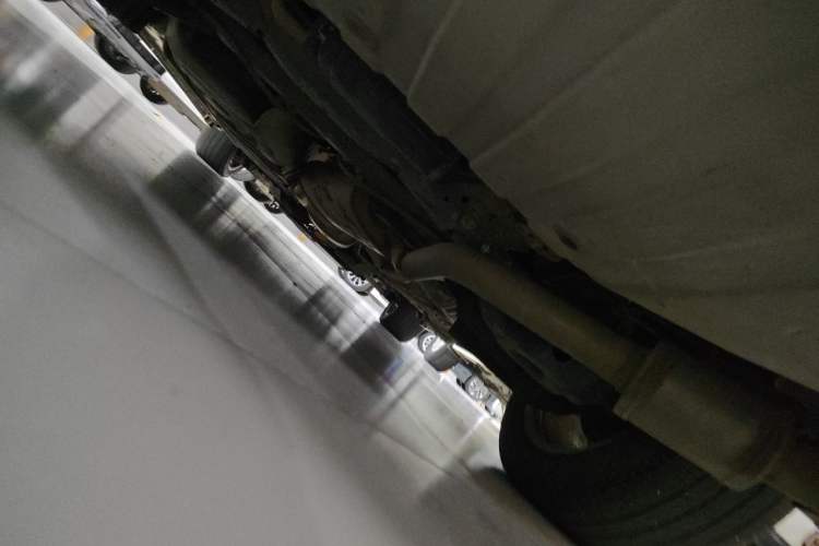 Used Nissan Quest 2015 3.5L SL Chassis Rear Right