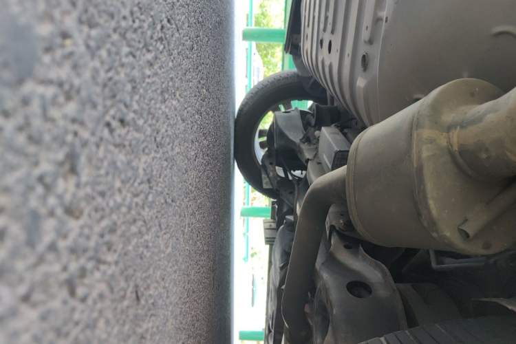 Used Nissan Quest 2015 3.5L SL Chassis Rear Right