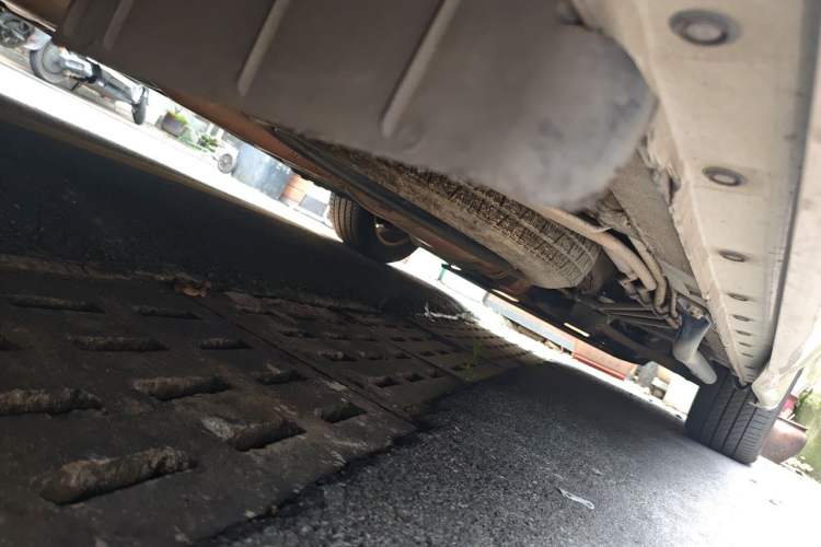Used Nissan Quest 2015 3.5L SL Chassis Rear Right