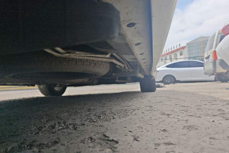 Used Nissan Quest 2015 3.5L SL Chassis Rear Right