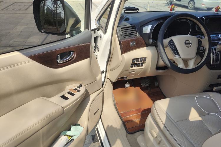 Used Nissan Quest 2015 3.5L SL Driver Seat