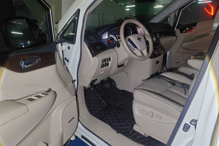 Used Nissan Quest 2015 3.5L SL Driver Seat