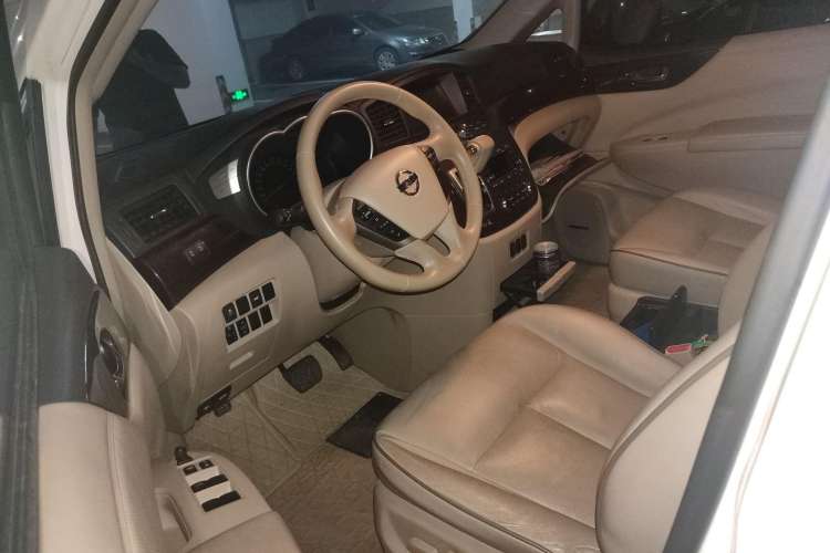 Used Nissan Quest 2015 3.5L SL Driver Seat