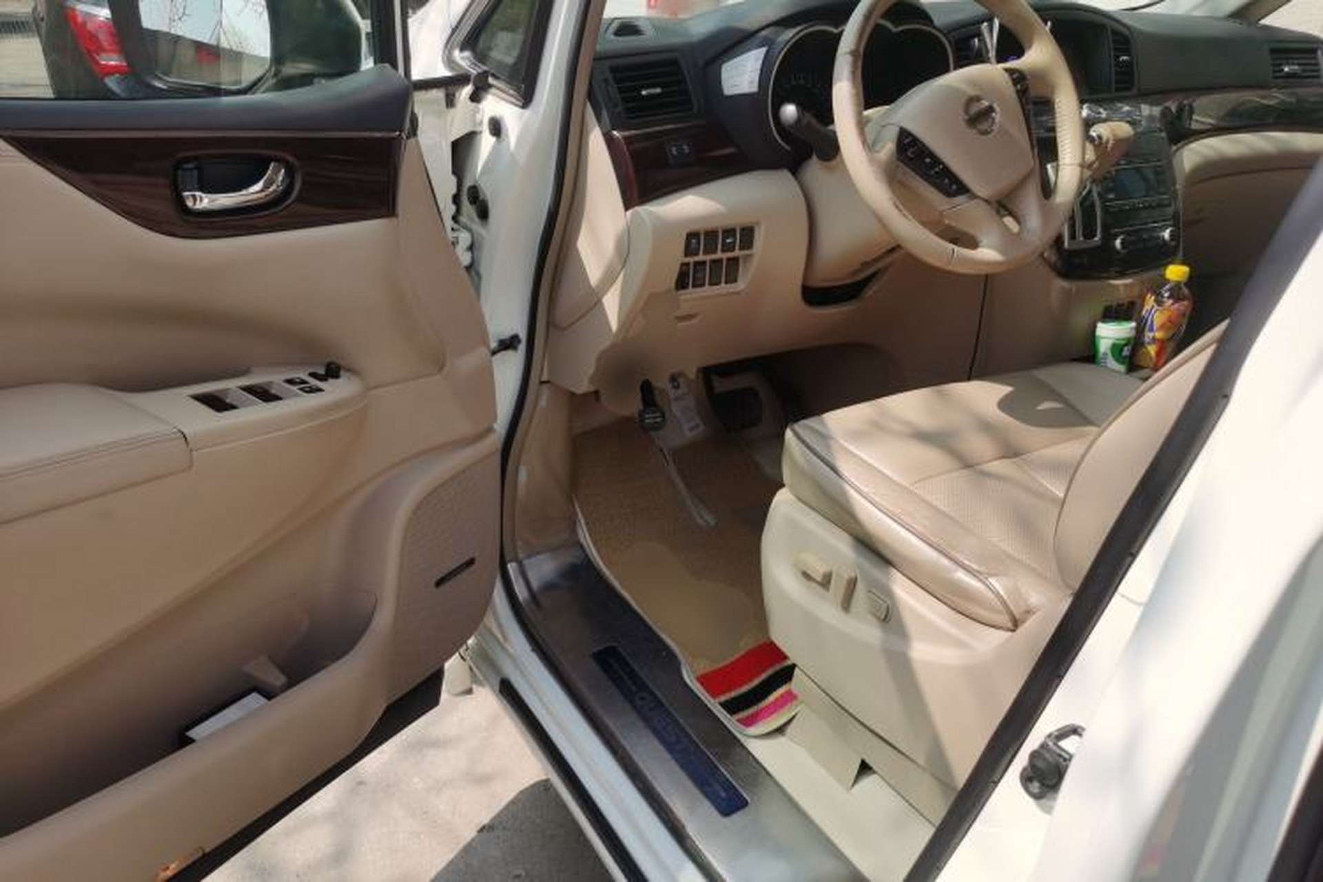 Used Nissan Quest 2015 3.5L SL Driver Seat