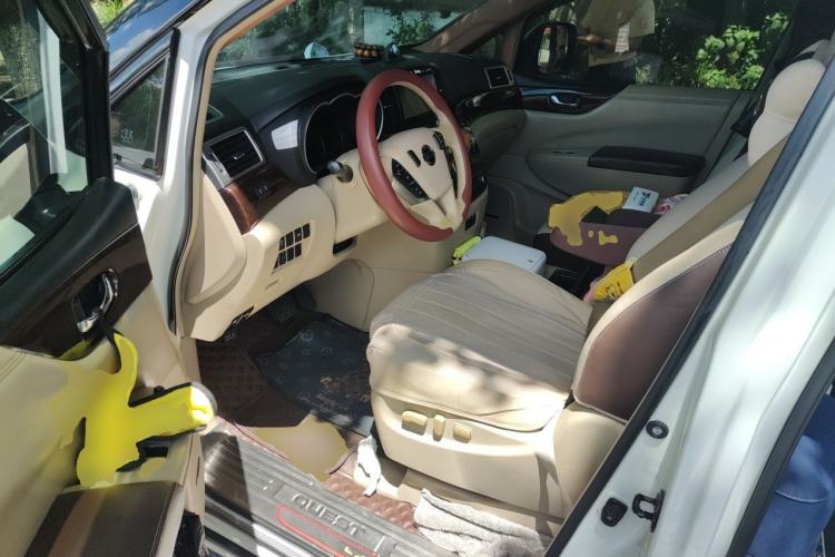Used Nissan Quest 2015 3.5L SL Driver Seat
