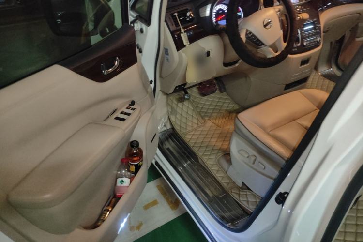 Used Nissan Quest 2015 3.5L SL Driver Seat