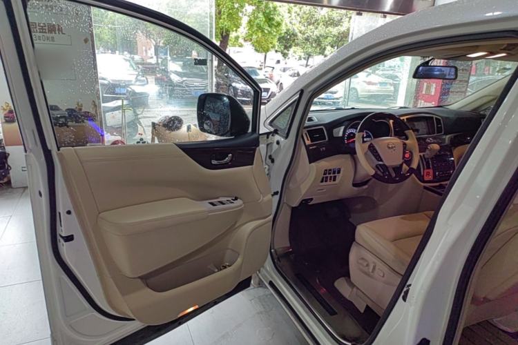 Used Nissan Quest 2015 3.5L SL Driver Seat