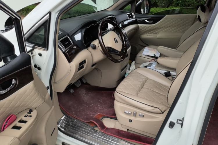 Used Nissan Quest 2015 3.5L SL Driver Seat