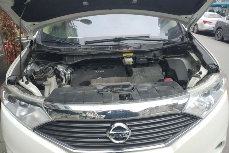 Used Nissan Quest 2015 3.5L SL Engine Bay