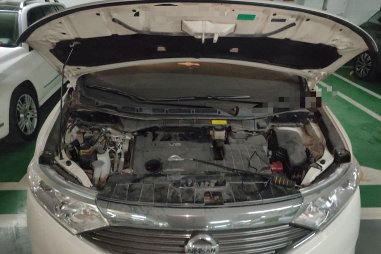 Used Nissan Quest 2015 3.5L SL Engine Bay