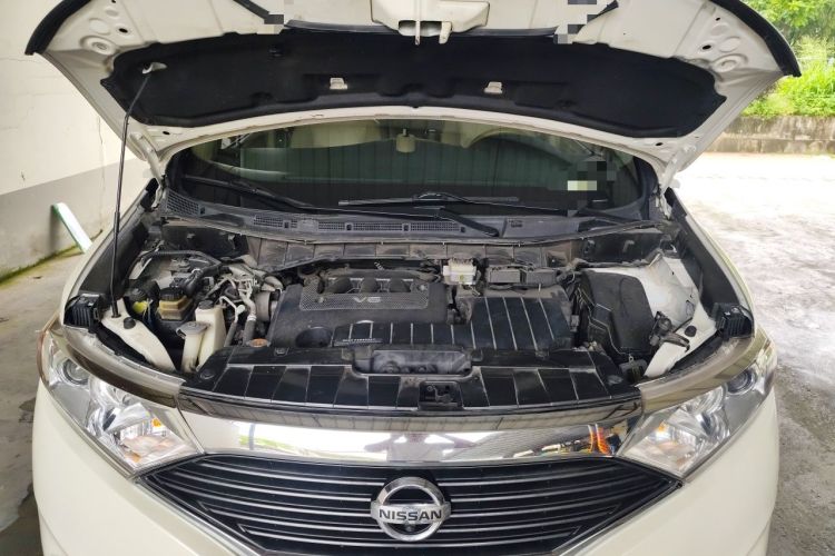 Used Nissan Quest 2015 3.5L SL Engine Bay