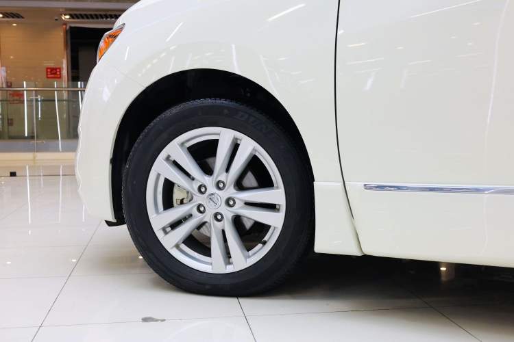 Used Nissan Quest 2015 3.5L SL Exterior 10