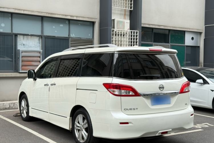 Used Nissan Quest 2015 3.5L SL Exterior 3